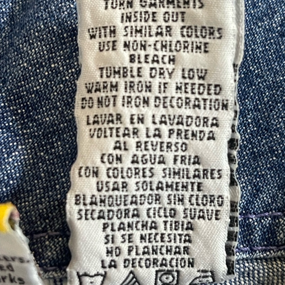 Vintage Looney Tunes Tweety Denim Cargo Bib Overall Shorts Plus Size 26W/28W - Picture 13 of 13
